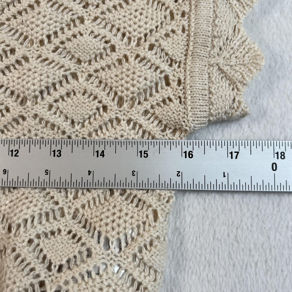 Vero Moda Sweater Vest Womens XS Beige Open Knit Crochet Boho Top Scallop Hem - Picture 3 of 6